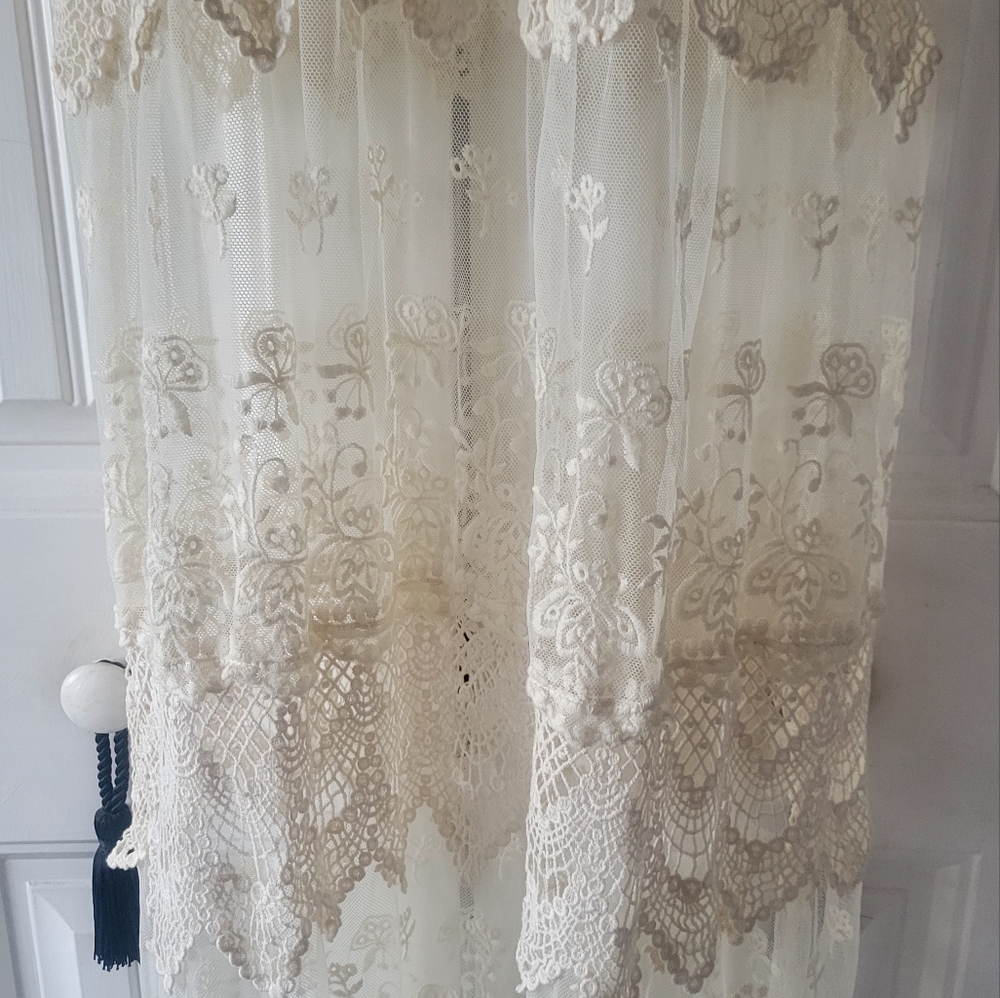 Boho Lace Maxi Dress in Ivory - Lightweight & Feminine - Picture 6 of 16
